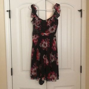 Floral pattern ruffled dress